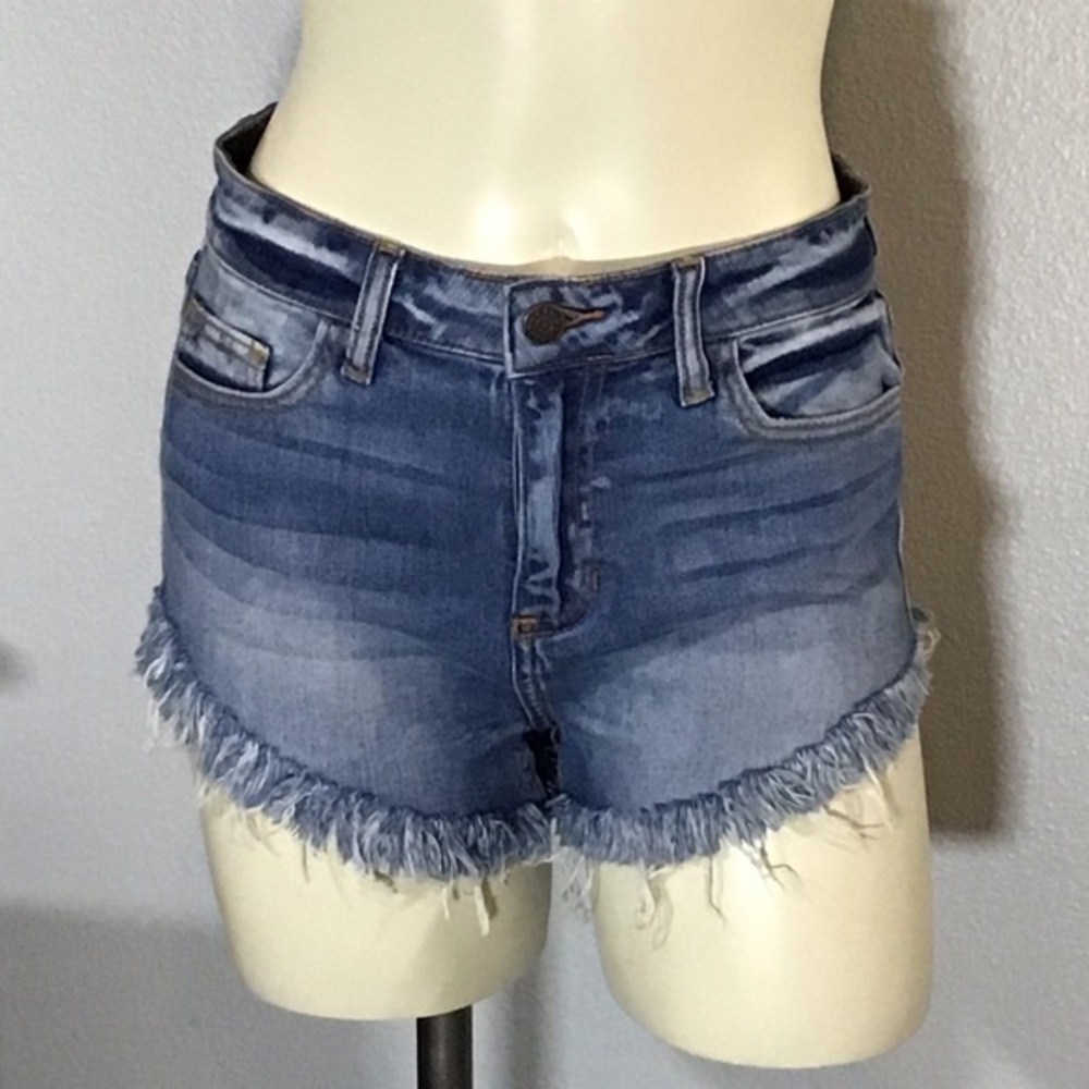 Cello Frayed Cut Off Sexy Bootie Jean ShortsSm